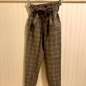 Plaid high waisted pants!